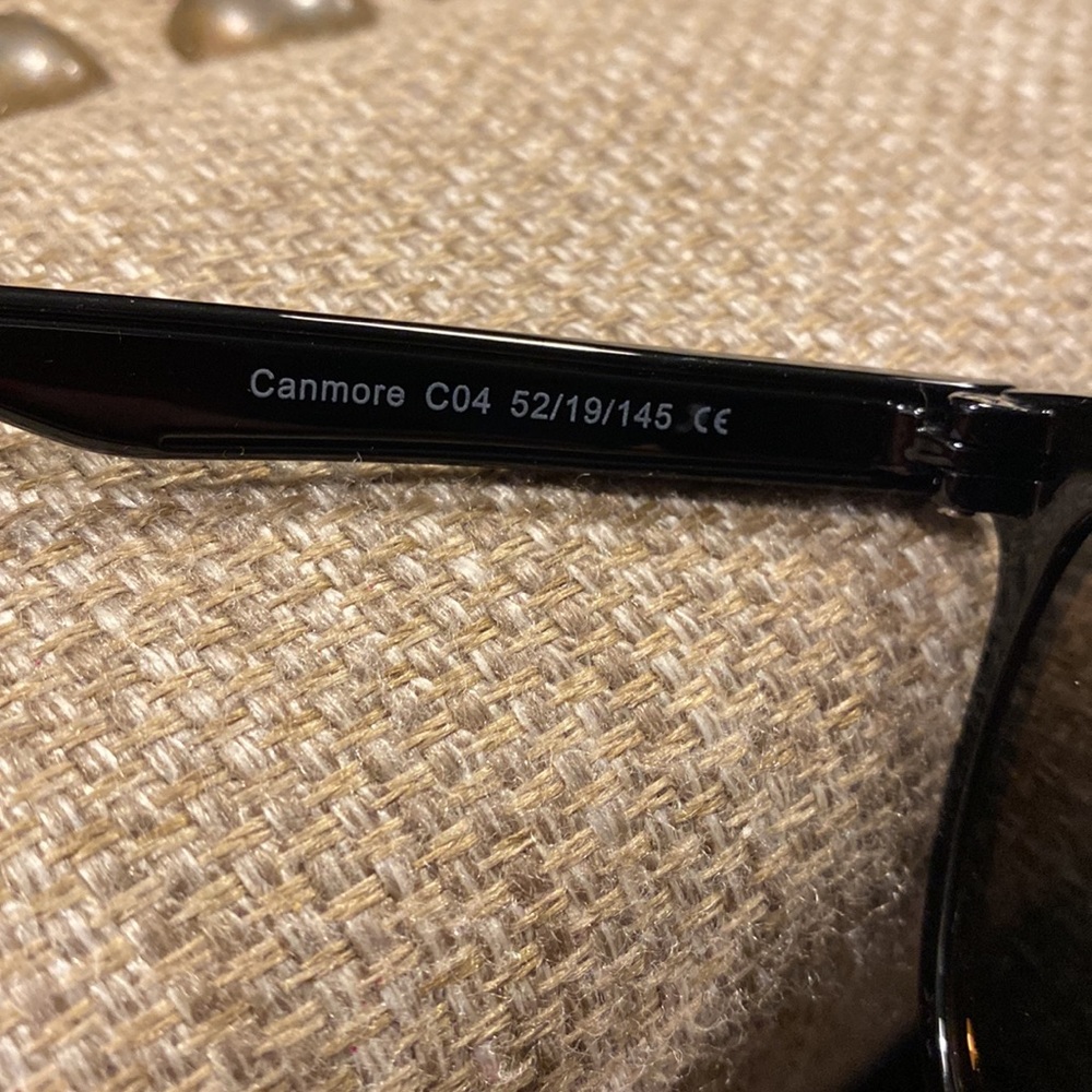 NWOT CLEARLY Canmore Sunglasses black - Picture 3 of 4